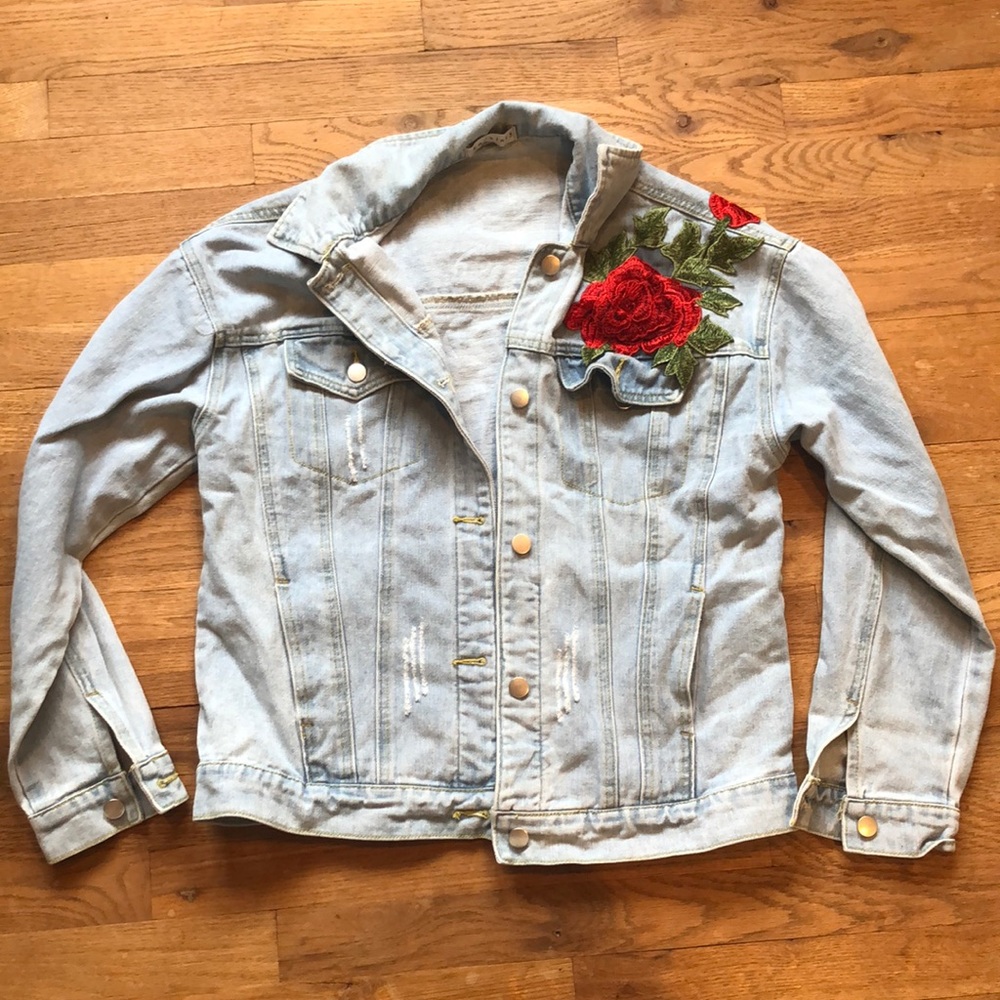 Light wash denim jacket with embroidered roses